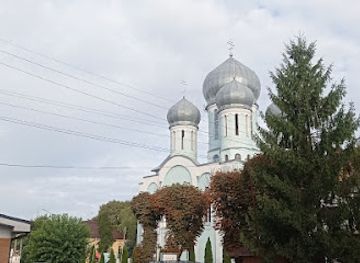 ukraine/tysovets/landmark/svyato-troitskyy-orthodox-cathedral