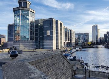 united-kingdom/leeds/city-centre/landmark/royal-armouries-museum