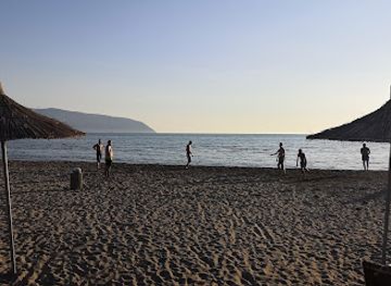 albania/vlora-coast/landmark/barracuda