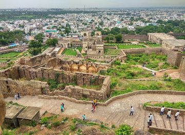 india/hyderabad/landmark/qutub-shahi-masjid