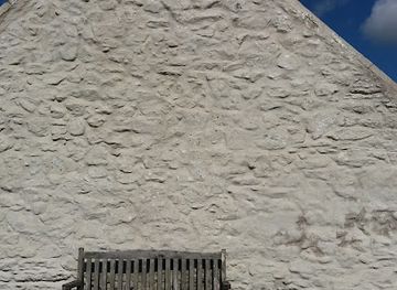 united-kingdom/caernarfonshire/landmark/eglwys-cwyfan