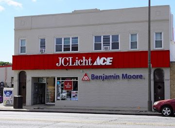 illinois/berwyn/landmark/jc-licht-ace-berwyn