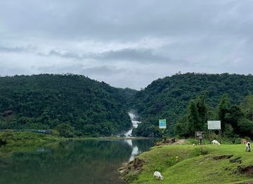 bangladesh/haor-basin/landmark/panthumai-waterfall