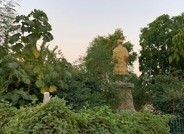 tunisia/the-djerid/landmark/abou-el-kacem-chebbi-park