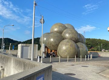 japan/naoshima-island/landmark/kon-nichiwa