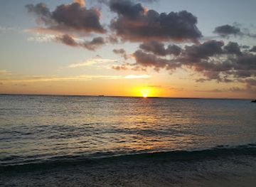 curacao/piscadera/landmark/parasasa-beach