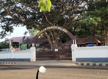 india/trivandrum/landmark/akkulam-tourist-village