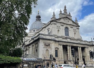 united-kingdom/london/kensington/landmark/empire-house