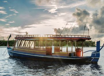 maldives/huvadhoo-atoll/landmark/blue-journeys-at-park-hyatt-maldives-hadahaa