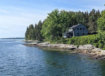 maine/penobscot-county/landmark/penobscot-bay
