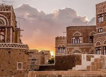 باب اليمن صنعاء القديمة