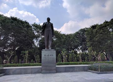 vietnam/tam-dao/landmark/statue-of-lenin