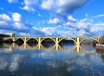 maryland/bethesda/landmark/francis-scott-key-memorial-bridge