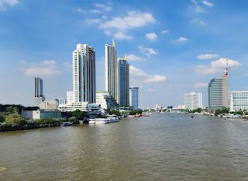thailand/chao-phraya-river-basin/landmark/sathorn
