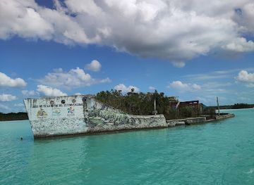 mexico/yucatan-peninsula/landmark/canal-de-los-piratas