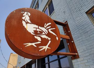 north-dakota/minot/landmark/the-starving-rooster