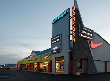 wisconsin/oshkosh/landmark/the-outlet-shoppes-at-oshkosh
