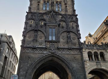 czechia/palava/landmark/prasna-brana