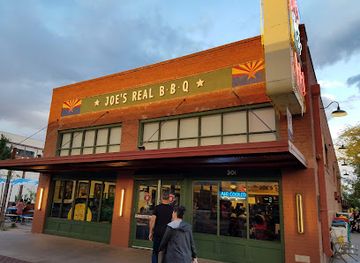 arizona/gilbert/landmark/barrio-queen