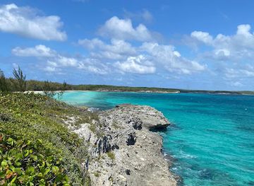 the-bahamas/eleuthera/landmark/hatchet-bay-cave