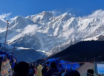 india/himalayas/landmark/namastey-himalaya