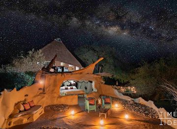 zambia/zambezi-basin/landmark/time-tide-chongwe-house