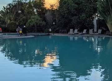 zambia/kafue-flats/landmark/harry-s-grill-restaurant-bar-and-pool