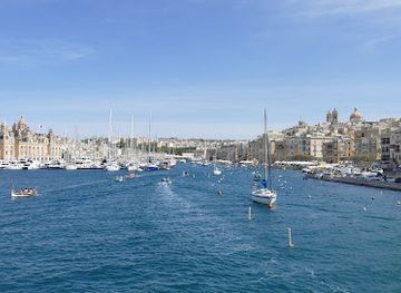 malta/grand-harbour/landmark/hagar-qim-temple