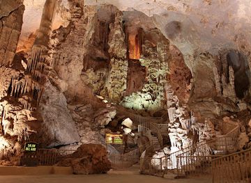 mexico/northern-mexico/landmark/grutas-de-garcia