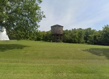 illinois/grand-prairie/landmark/illinois-central-railroad-water-tower-and-pump-house