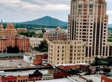 virginia/roanoke/landmark/the-spot-on-kirk