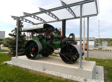 austria/lower-austria/landmark/alte-strassenwalze