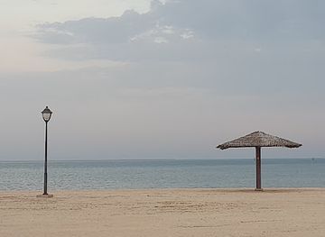 qatar/al-khor/landmark/al-farkeeh-beach