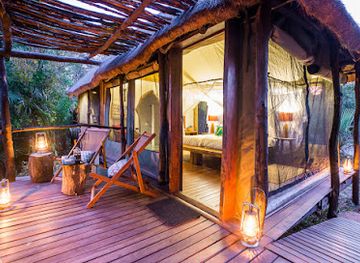 zambia/zambezi-basin/landmark/kaingu-safari-lodge
