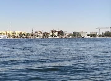egypt/luxor/west-bank/landmark/luxor-nile-ferry-west-bank