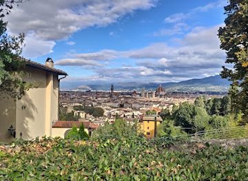 italy/valdarno/landmark/palazzo-dei-vescovi-in-san-miniato-al-monte
