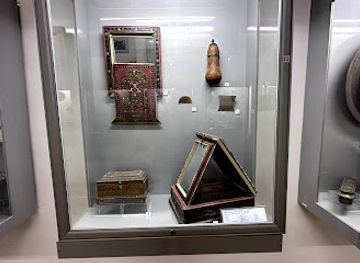 uzbekistan/bukhara-region/landmark/vystovochnyye-komnaty-tsitadeli