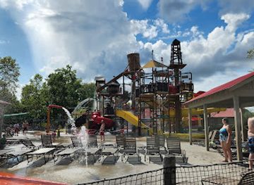 tennessee/pigeon-forge/landmark/dollywood-s-splash-country