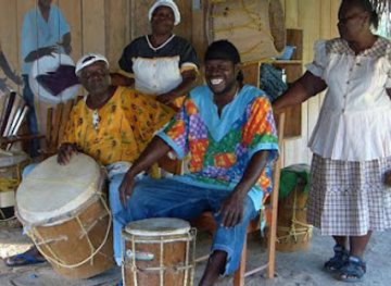 belize/punta-gorda/landmark/warasa-garifuna-drum-school