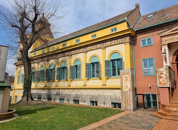 hungary/pecs/landmark/zsolnay-cultural-quarter