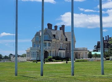 rhode-island/newport-county/landmark/anglesea