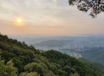 south-korea/daejeon/landmark/kyeryongsan-sutonggol-district-national-park