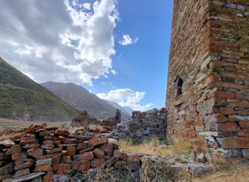 georgia/khevsureti/landmark/ketrisi-former-tower