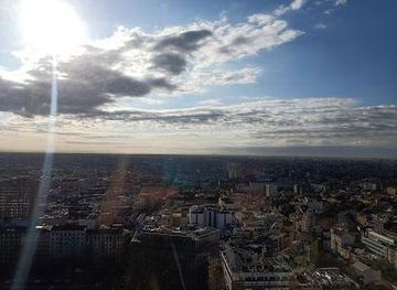 italy/bergamo/landmark/piazza-iv-novembre