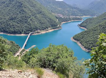 montenegro/savnik/landmark/piva-canyon-viewpoint