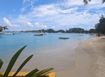 mauritius/grand-baie/landmark/sunset-boulevard