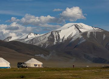 mongolia/ikh-nuur-basin/landmark/ayan-travel