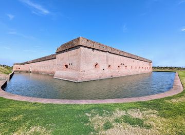 south-carolina/sea-islands/landmark/fort-pulaski-national-monument