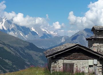 italy/la-thuile/landmark/lo-ratrak-food-drink