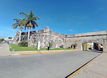 mexico/campeche/landmark/baluarte-de-san-juan
